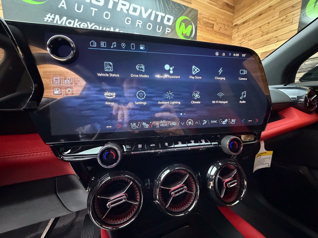 2025 Chevrolet Blazer EV RS - Photo 14