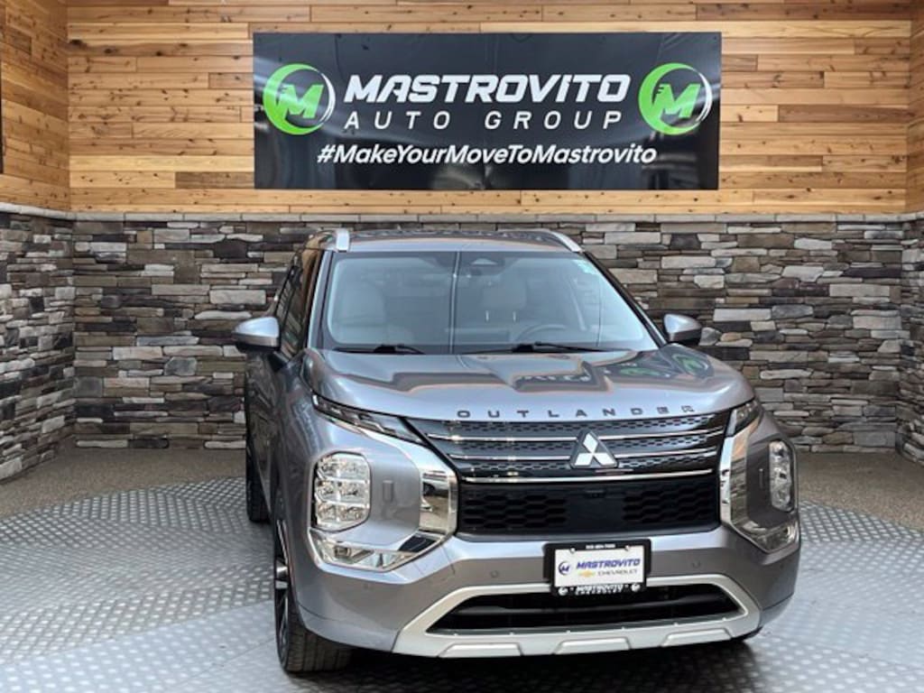 Used 2022 Mitsubishi Outlander SEL CUV