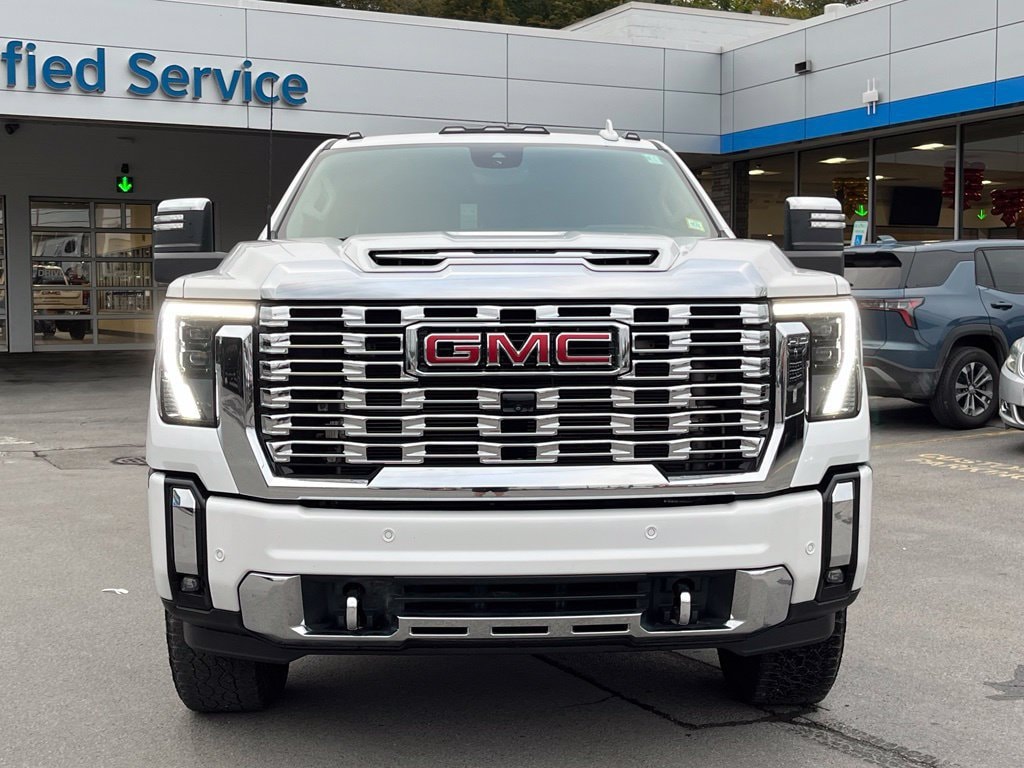Used 2024 GMC Sierra 2500 HD Denali Truck Crew Cab