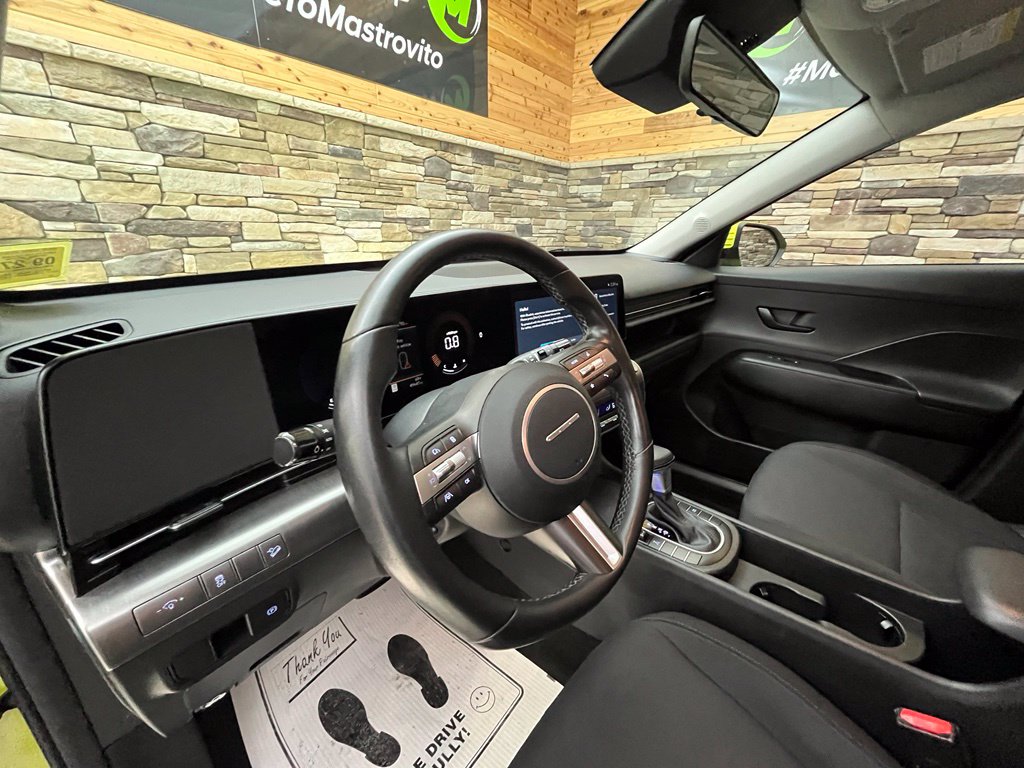 2024 Hyundai Kona SEL - Photo 16