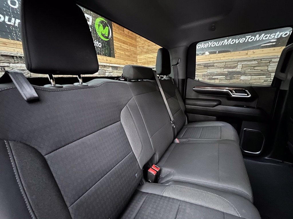 2022 Chevrolet Silverado 1500 LT - Photo 37