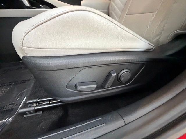 2023 Hyundai Elantra Limited - Photo 31
