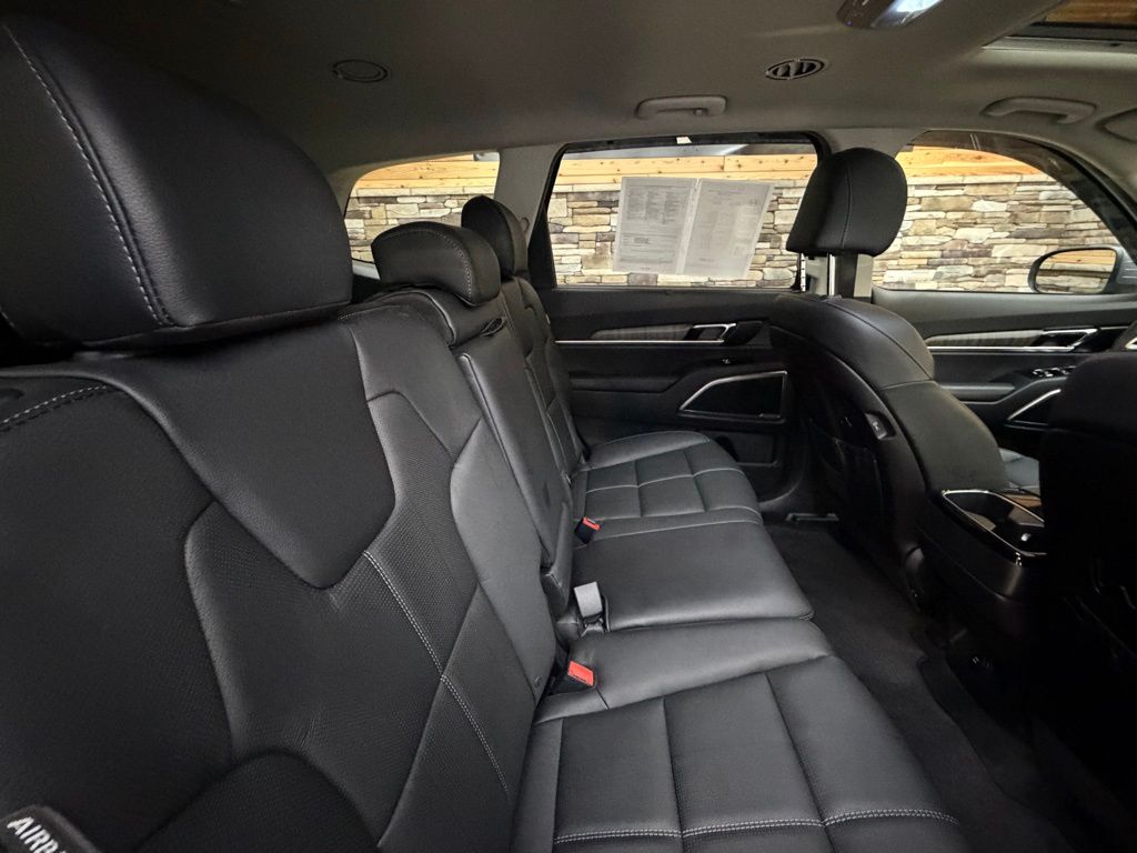 2025 Kia Telluride EX - Photo 28
