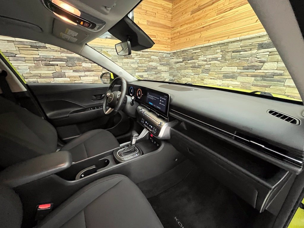 2024 Hyundai Kona SEL - Photo 19