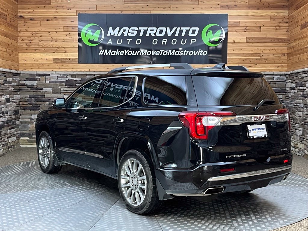 2022 GMC Acadia Denali - Photo 16