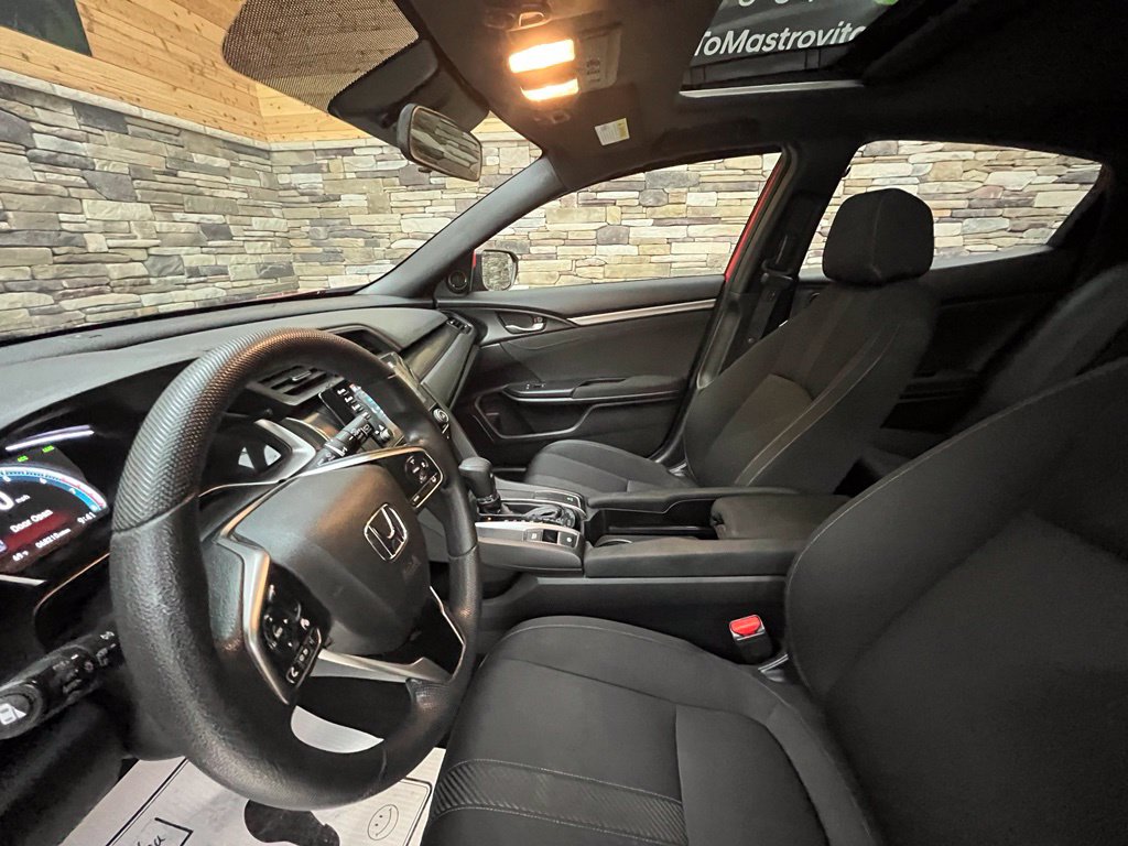 2019 Honda Civic Hatchback EX - Photo 17