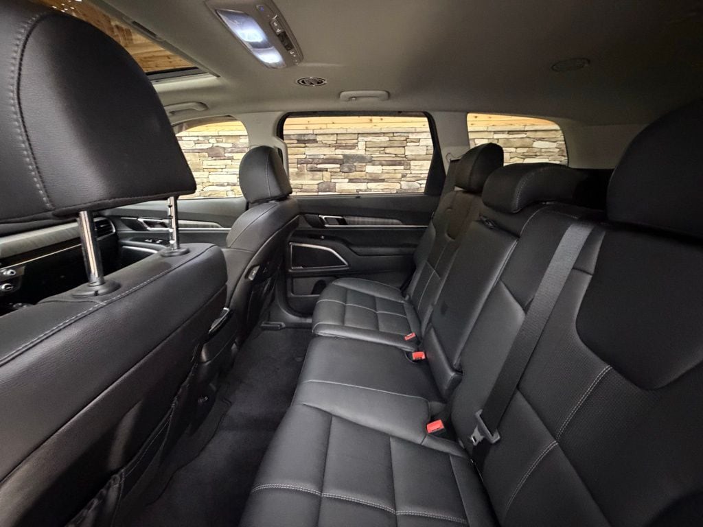 2025 Kia Telluride EX - Photo 24