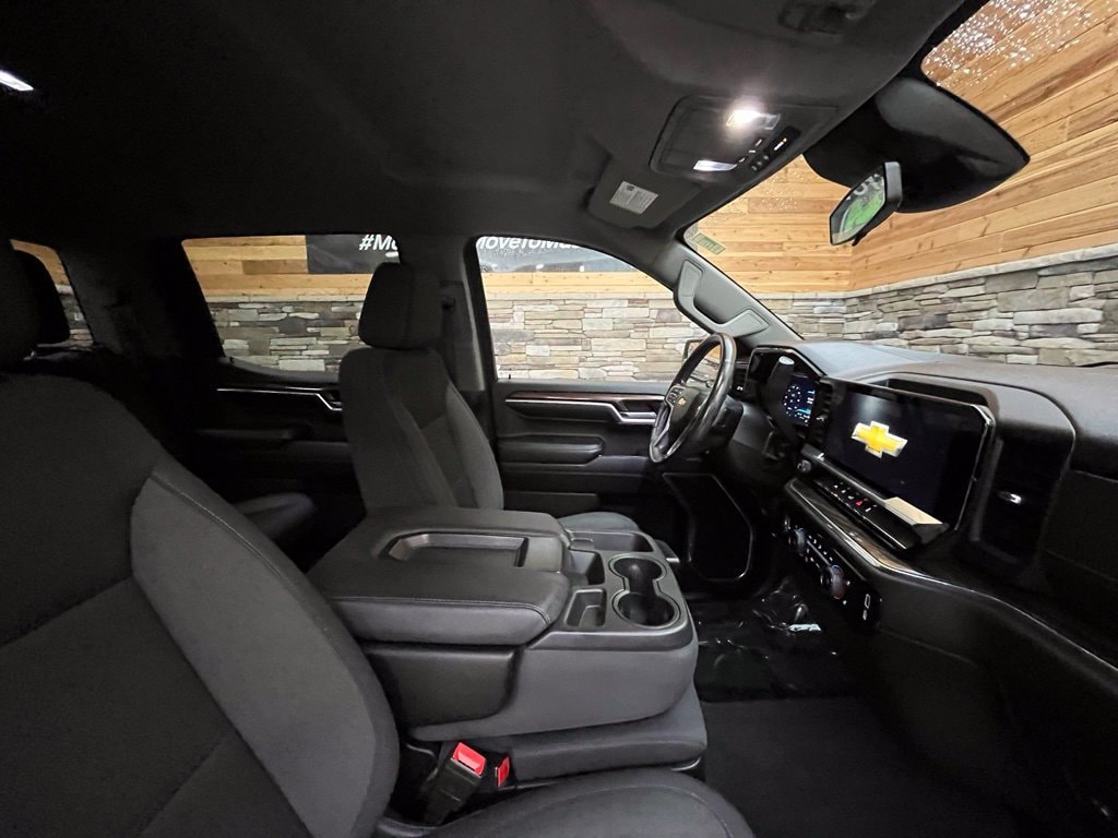 2022 Chevrolet Silverado 1500 LT - Photo 20