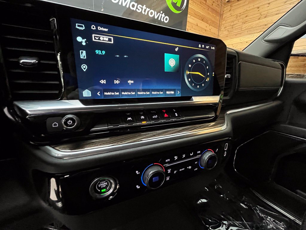 2022 Chevrolet Silverado 1500 LT - Photo 24