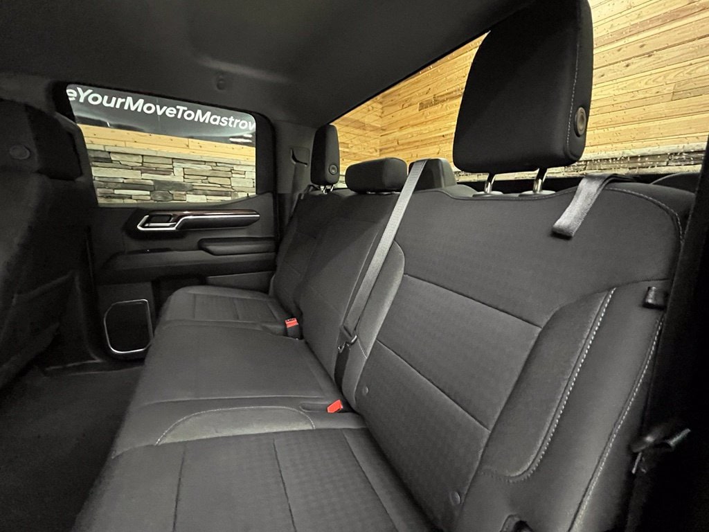 2022 Chevrolet Silverado 1500 LT - Photo 34