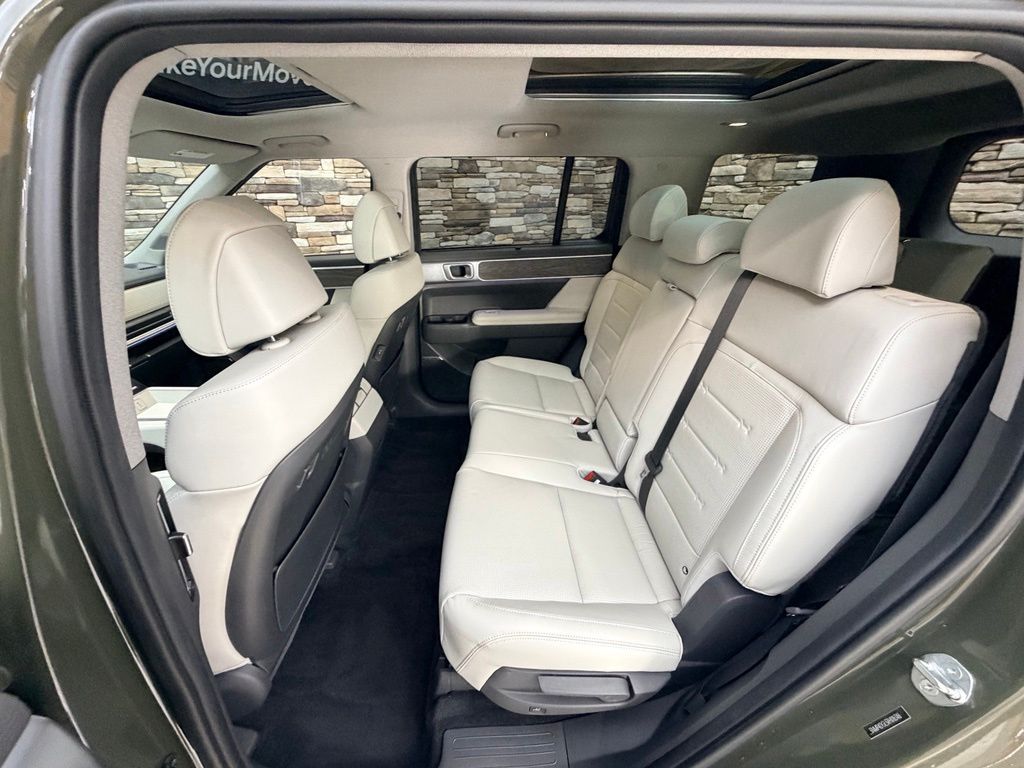 2024 Hyundai Santa Fe Limited - Photo 35