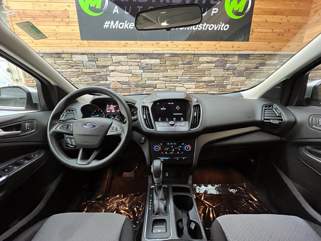 2019 Ford Escape SE - Photo 20