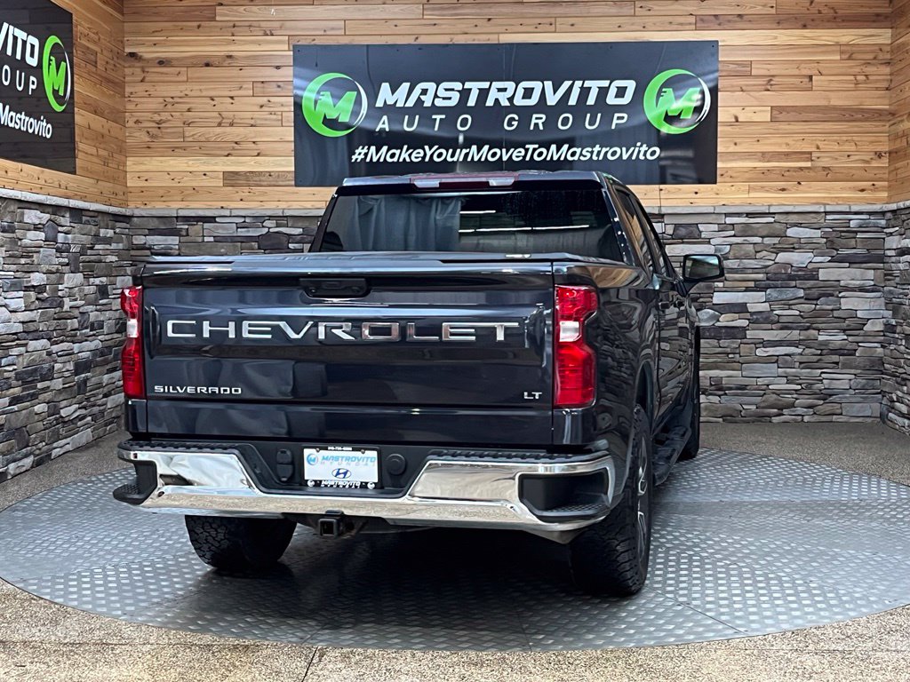 2022 Chevrolet Silverado 1500 LT - Photo 11