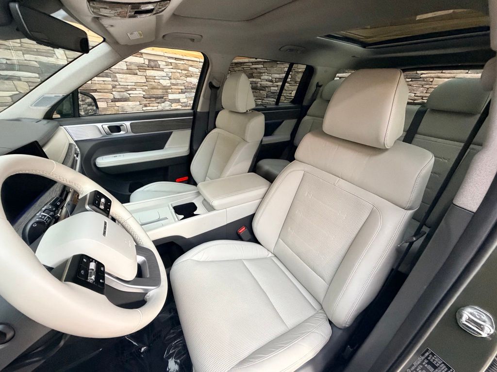 2024 Hyundai Santa Fe Limited - Photo 21