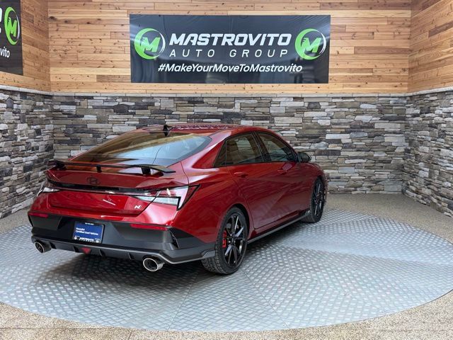 2025 Hyundai Elantra N - Photo 9