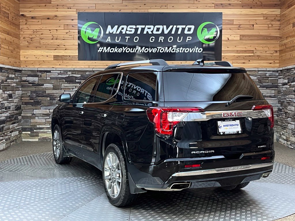 2022 GMC Acadia Denali - Photo 15