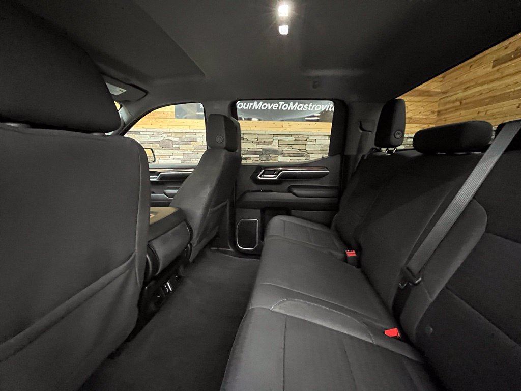 2022 Chevrolet Silverado 1500 LT - Photo 33