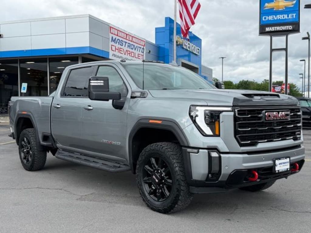 Used 2024 GMC Sierra 2500HD AT4 Truck