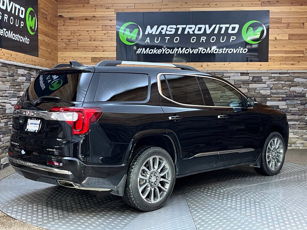 2022 GMC Acadia Denali - Photo 25