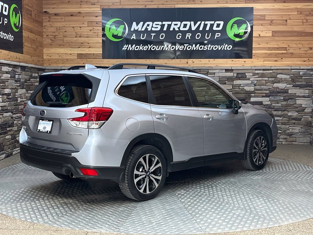 2019 Subaru Forester Limited - Photo 13