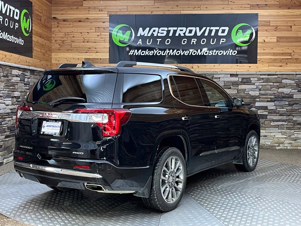2022 GMC Acadia Denali - Photo 22