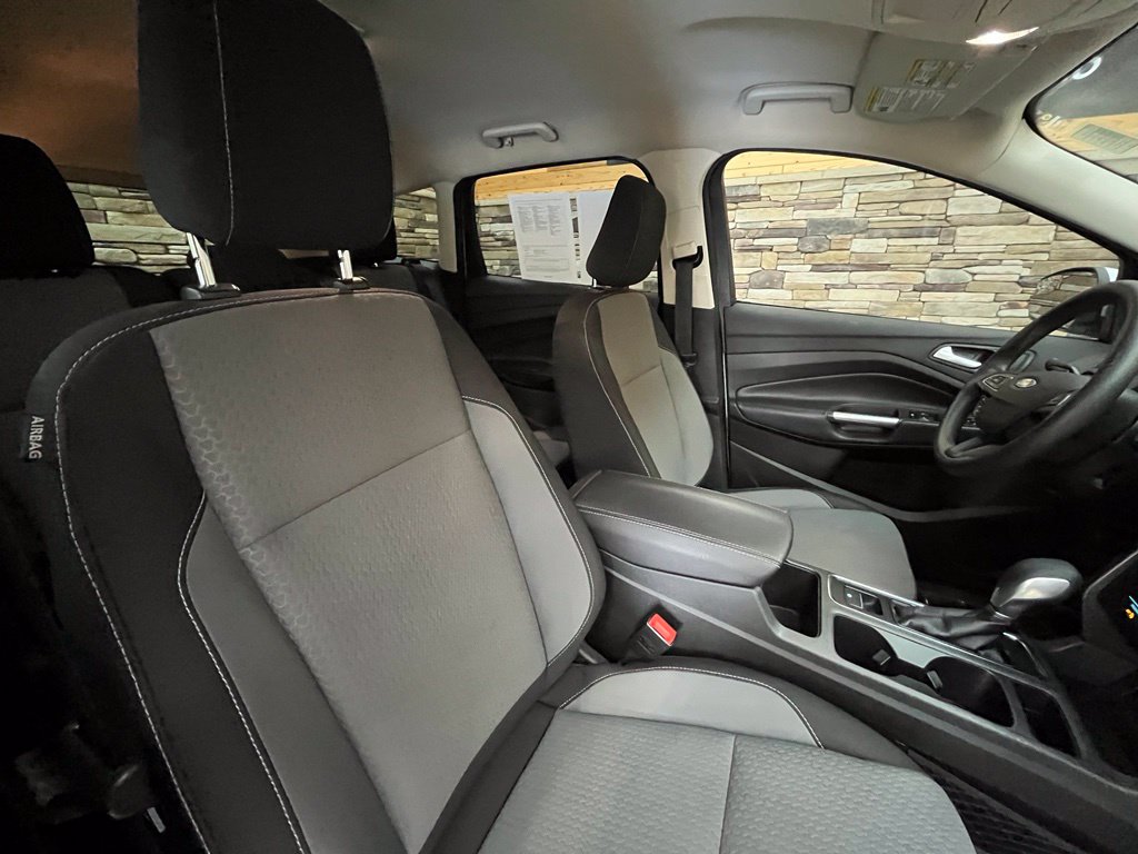 2019 Ford Escape SE - Photo 19