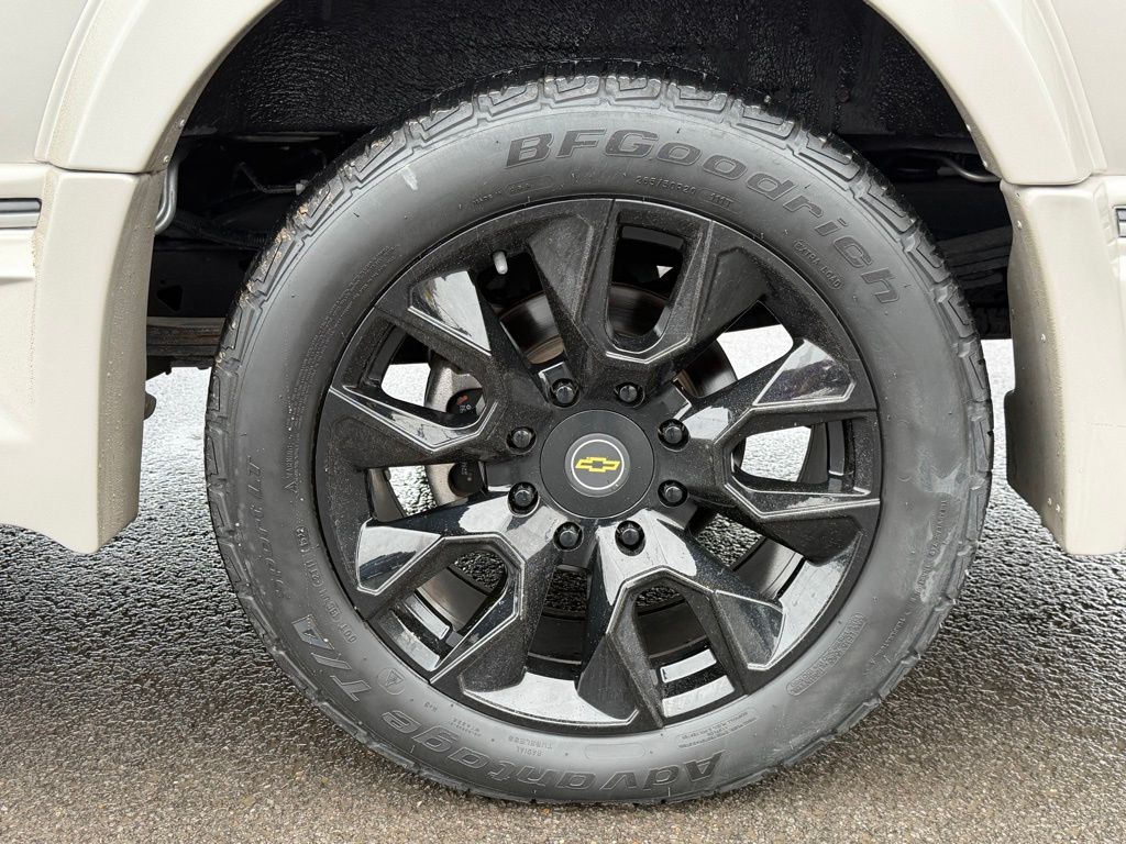 2022 Chevrolet Express Cargo Work Van - Photo 8