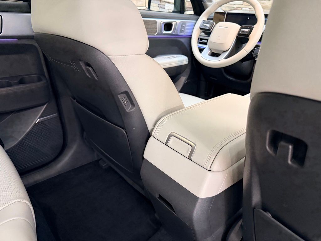 2024 Hyundai Santa Fe Limited - Photo 48