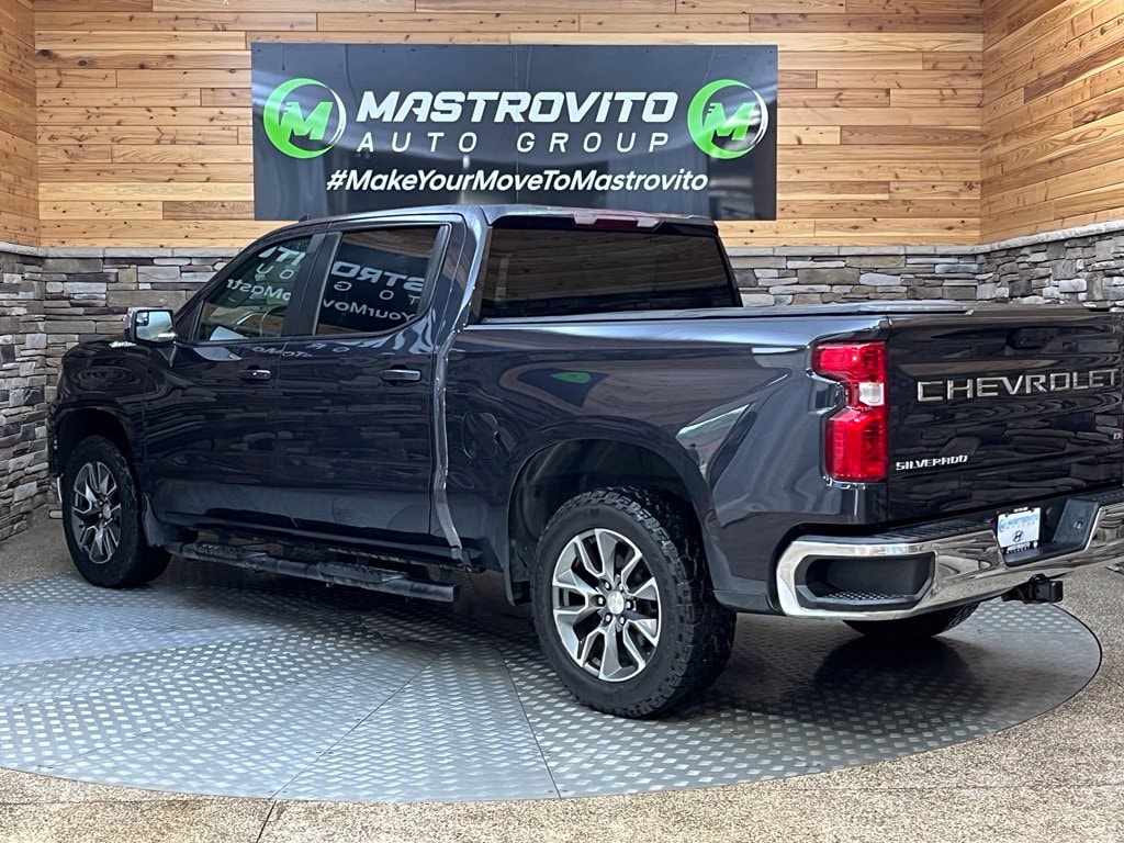 2022 Chevrolet Silverado 1500 LT - Photo 8