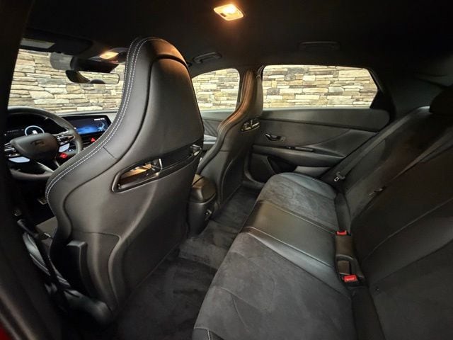 2025 Hyundai Elantra N - Photo 28