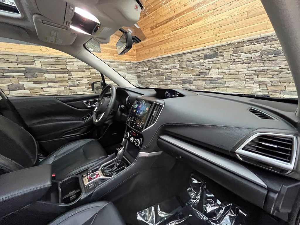 2019 Subaru Forester Limited - Photo 17