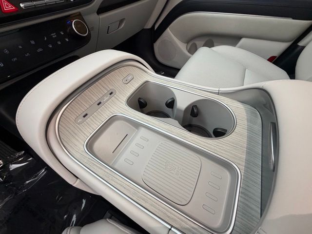 2026 Hyundai Palisade Calligraphy - Photo 21
