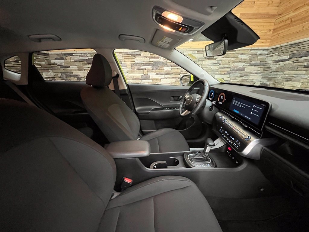 2024 Hyundai Kona SEL - Photo 20