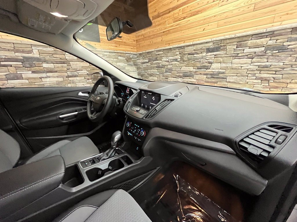 2019 Ford Escape SE - Photo 17