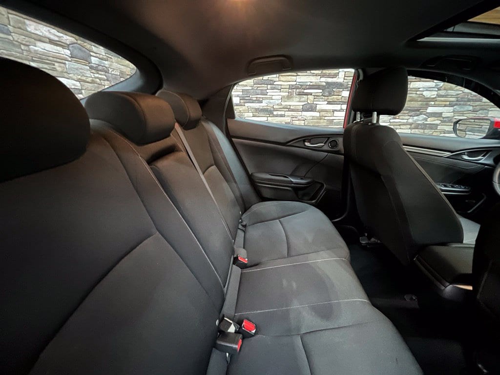 2019 Honda Civic Hatchback EX - Photo 36