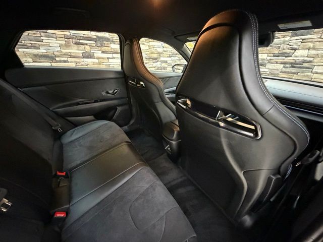 2025 Hyundai Elantra N - Photo 31