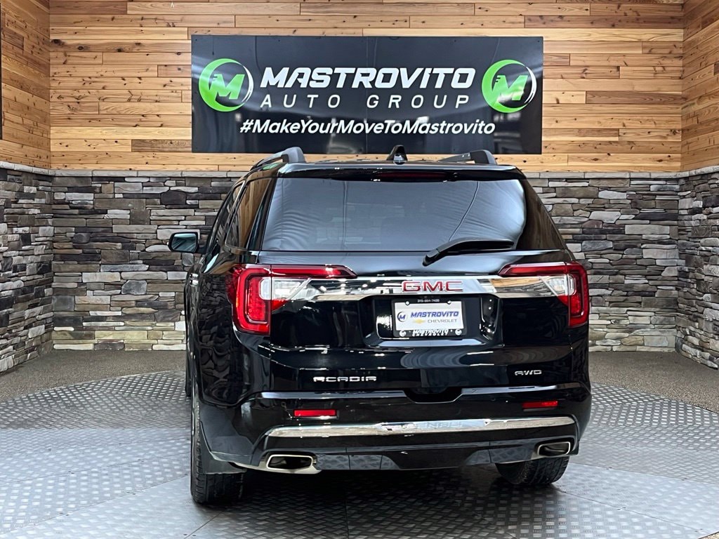2022 GMC Acadia Denali - Photo 19