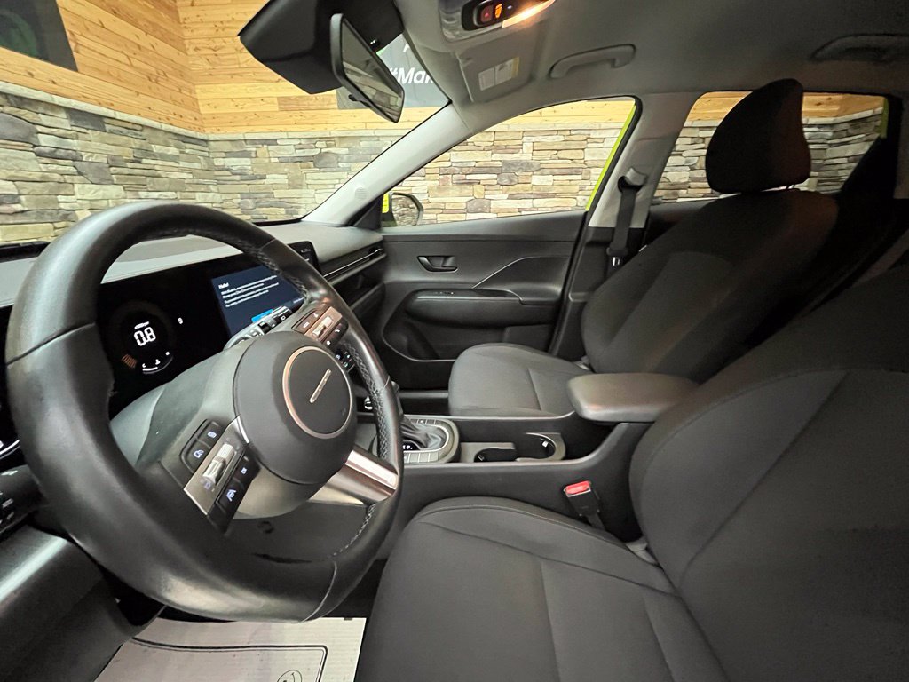 2024 Hyundai Kona SEL - Photo 17