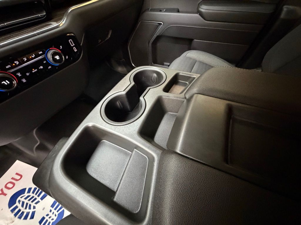 2023 Chevrolet Silverado 1500 LT - Photo 19