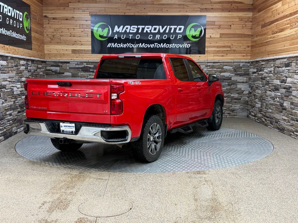2023 Chevrolet Silverado 1500 LT - Photo 9