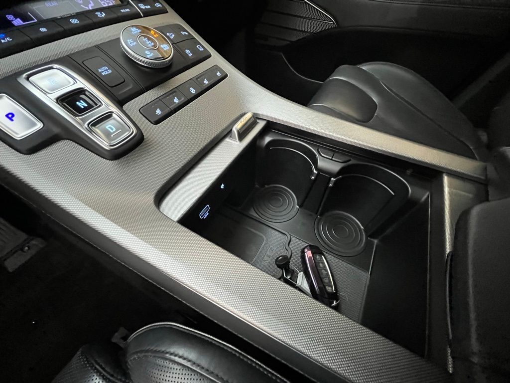 2022 Hyundai Palisade Limited - Photo 19