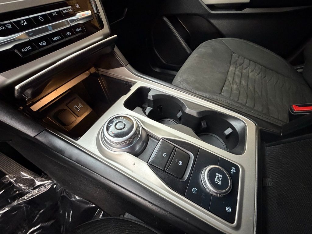 2021 Ford Explorer XLT - Photo 20