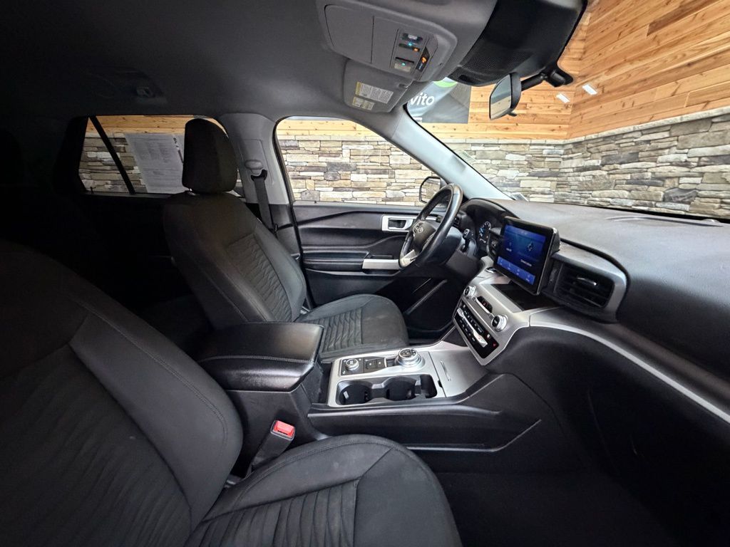 2021 Ford Explorer XLT - Photo 15