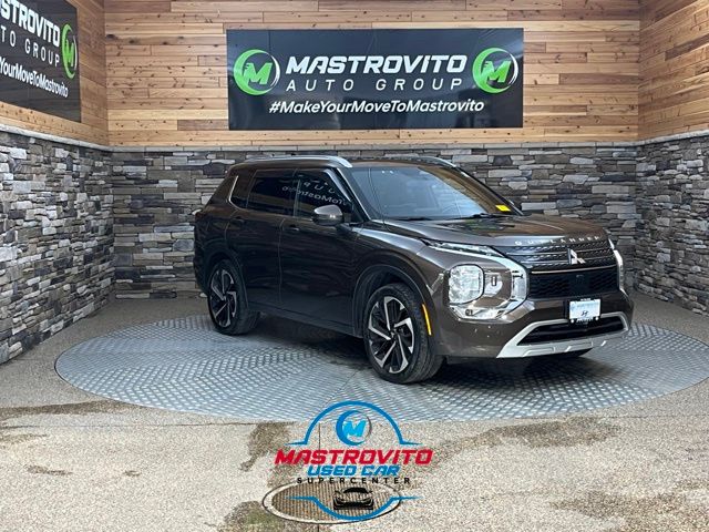 2022 Mitsubishi Outlander