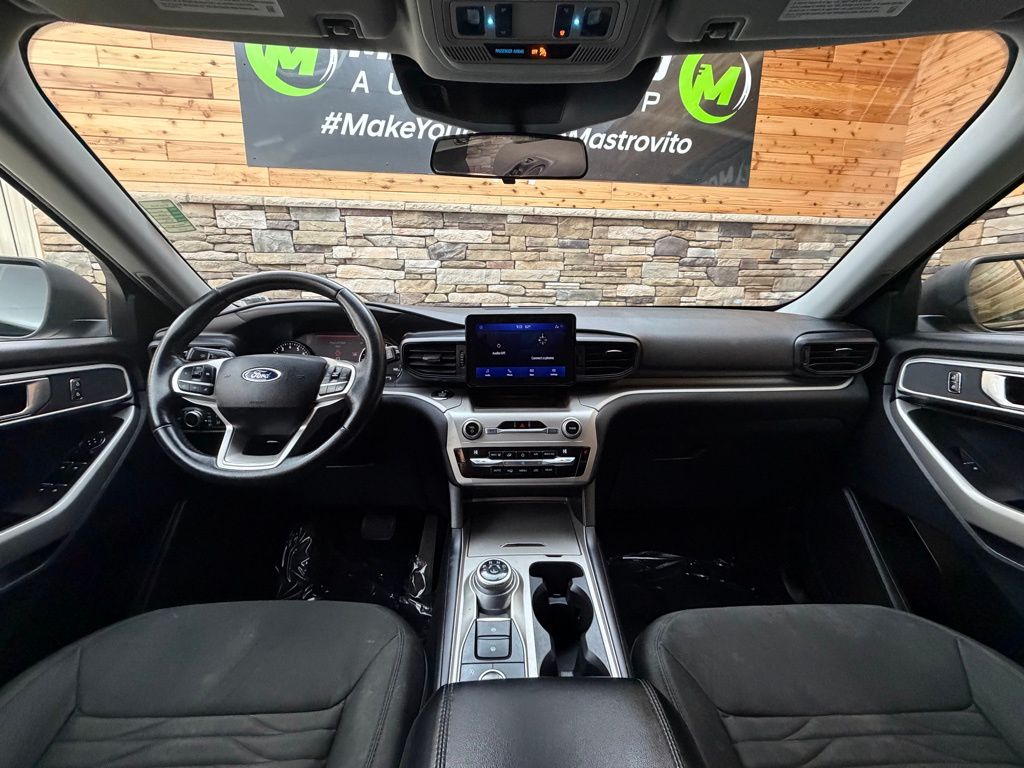 2021 Ford Explorer XLT - Photo 17