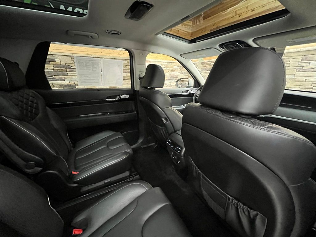 2022 Hyundai Palisade Limited - Photo 32