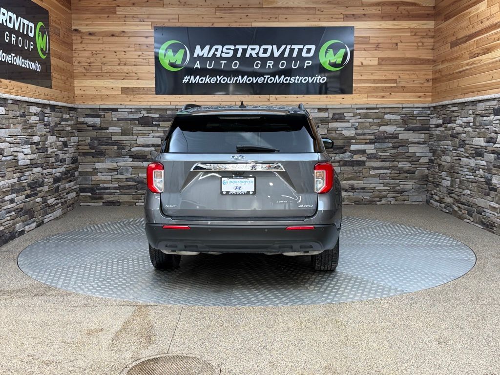 2021 Ford Explorer XLT - Photo 9