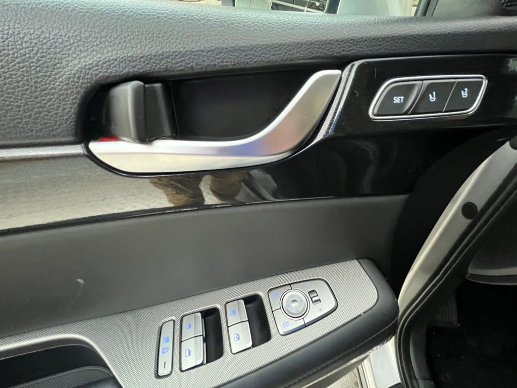 2022 Hyundai Palisade Limited - Photo 28