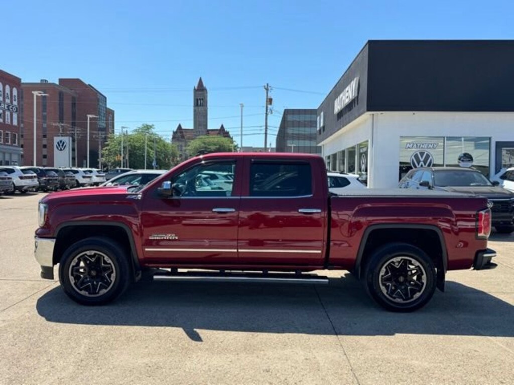 Used 2017 GMC Sierra 1500 SLT Truck