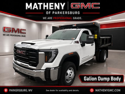 2025 GMC Sierra 3500 HD Chassis Cab Pro Truck